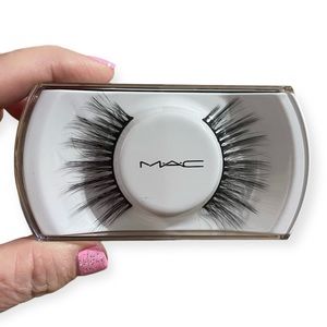 MAC Cosmetics Eyelashes Lash 87 Maximalist Lash Very Long Natural Hair NWT